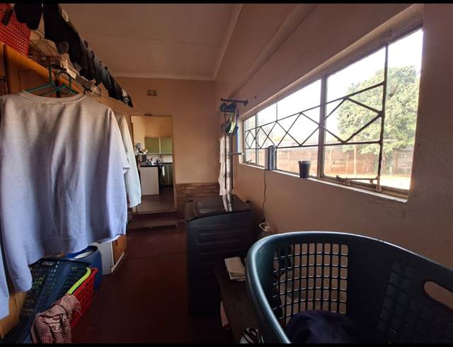 3 BEDROOM HOUSE FOR SALE IN THREE RIVERS